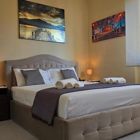 Tuscolana Apartment Rom